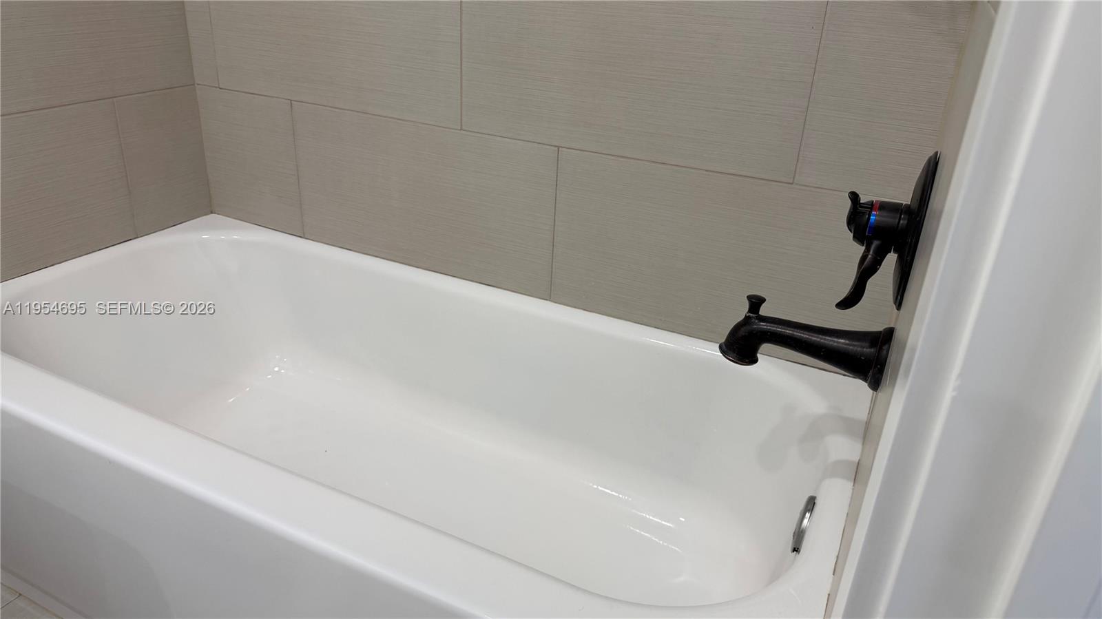 TREASURE OF KENDALL CONDO - Residential