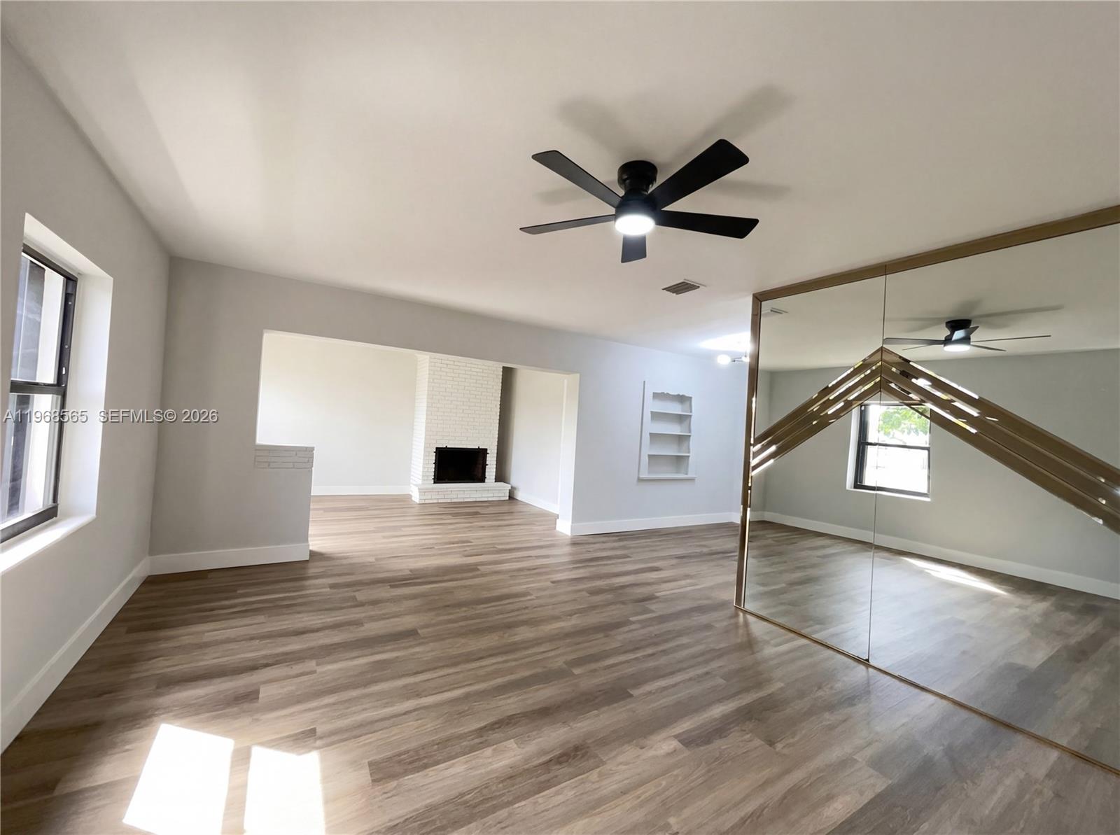 CURTISS PARK - Residential