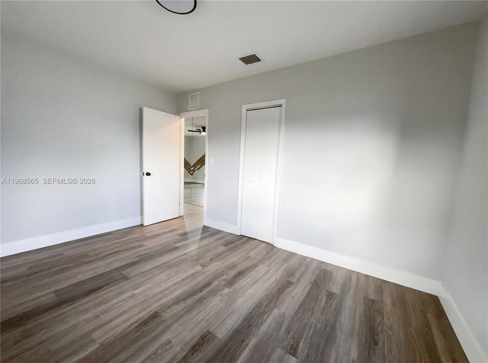 CURTISS PARK - Residential