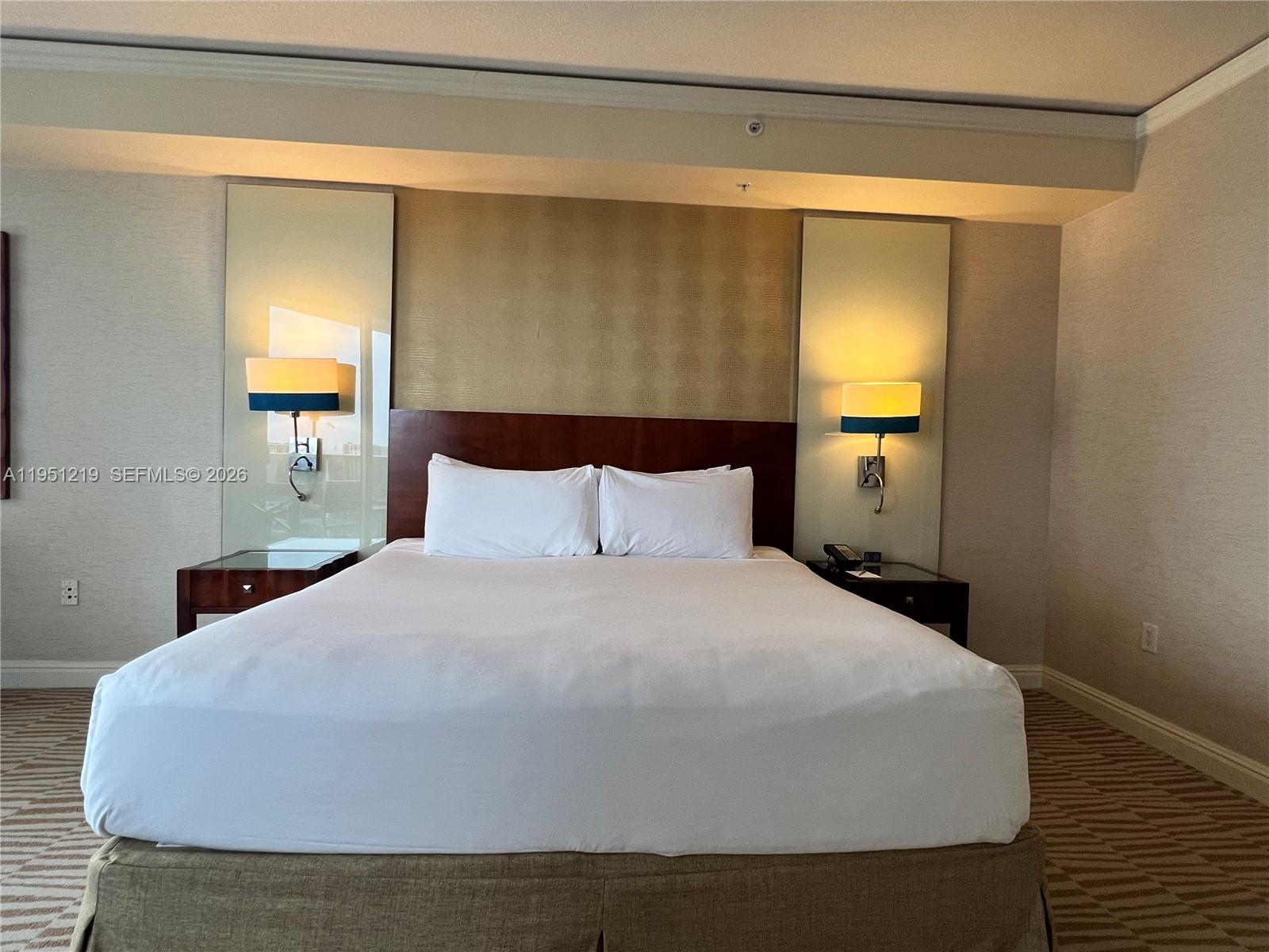 TRUMP INTERNATIONAL - Residential