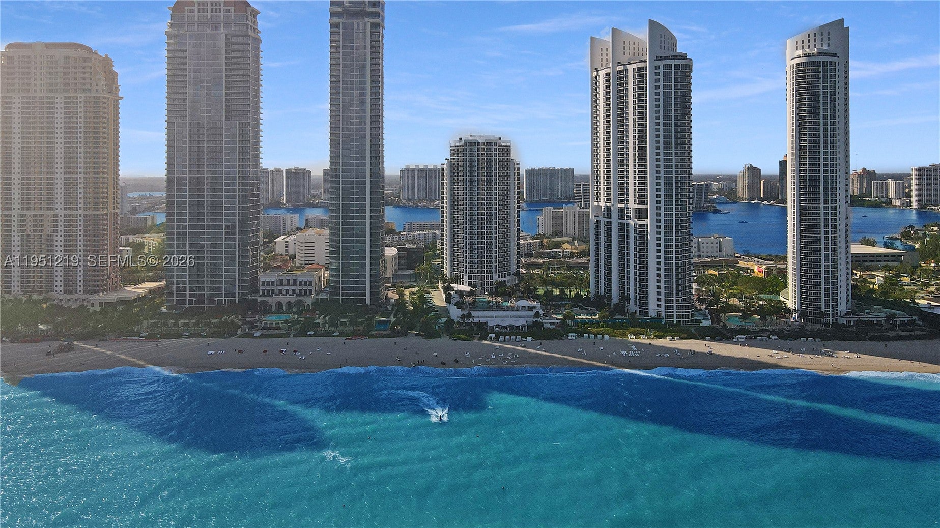 18001 Collins Ave 2605