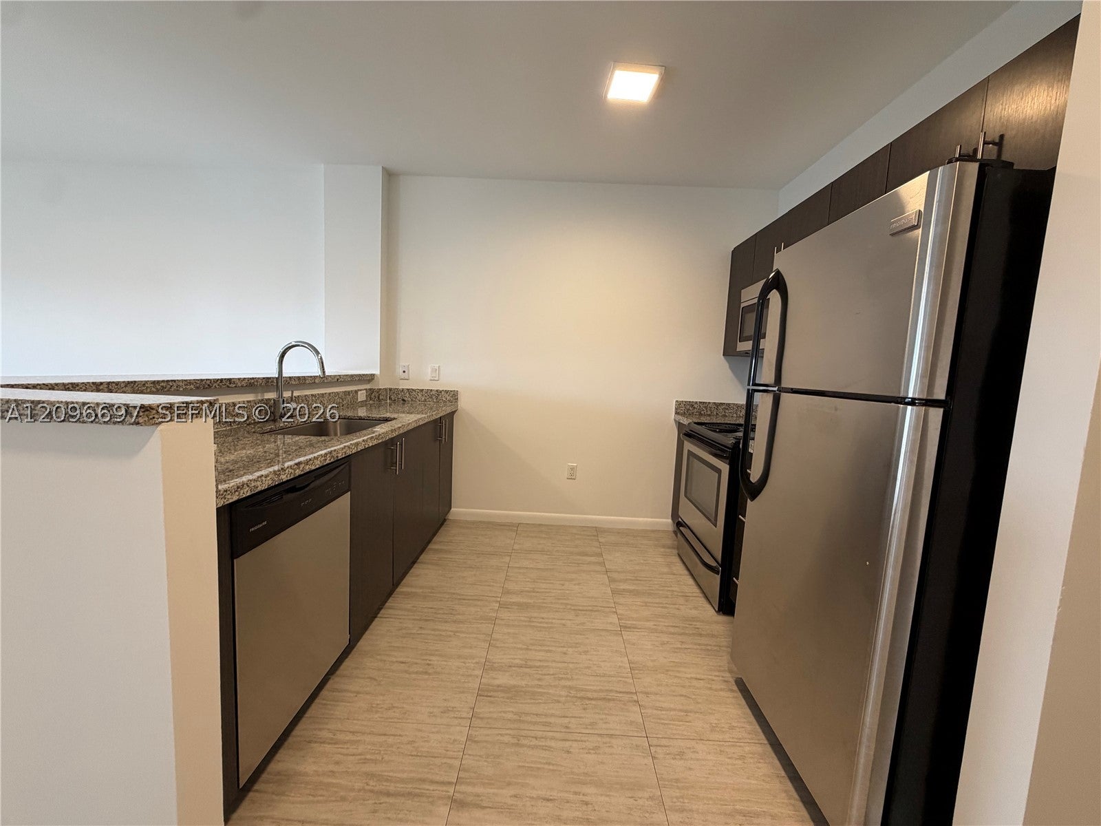 1801 SW 32nd Ave 606