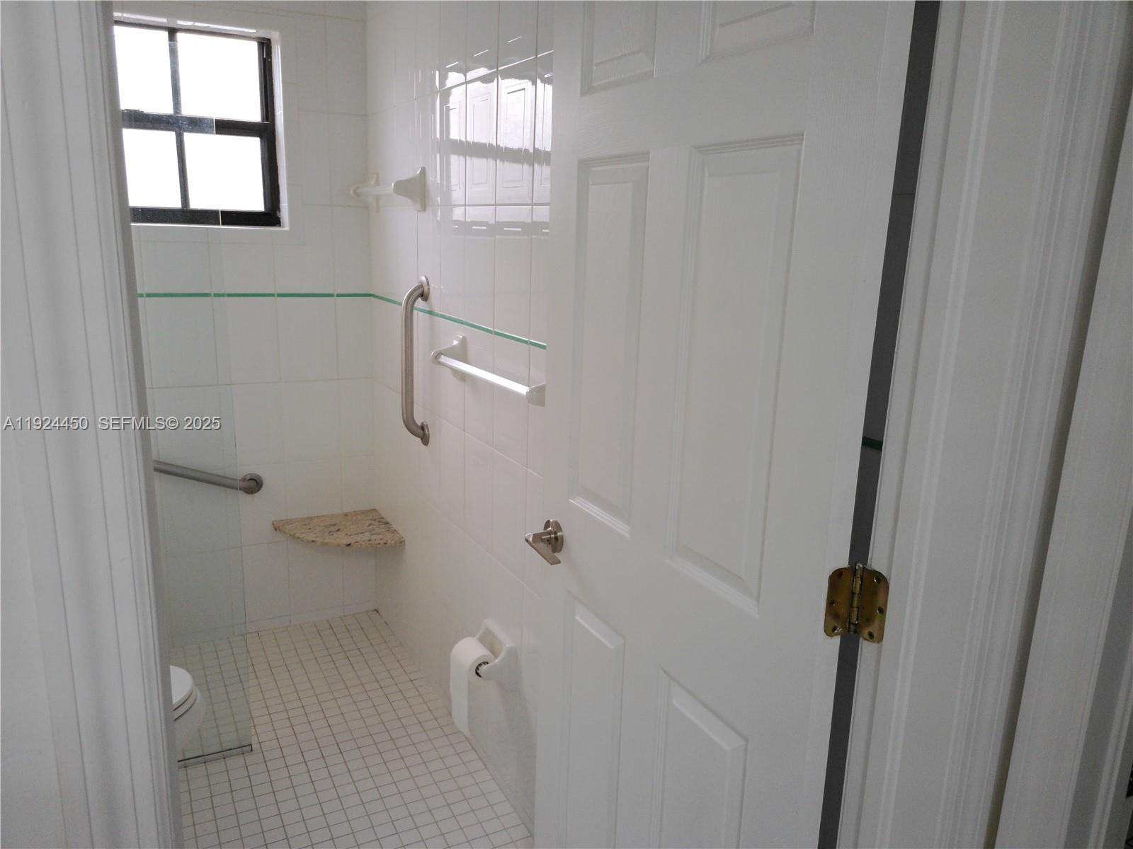 FAIRFIELD MANORS - Residential