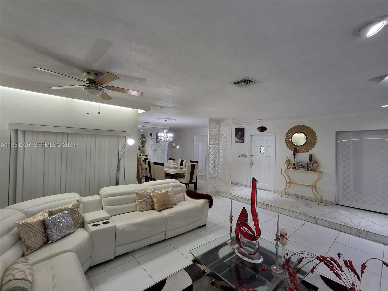 WOODLANDS SEC EIGHT - Residential