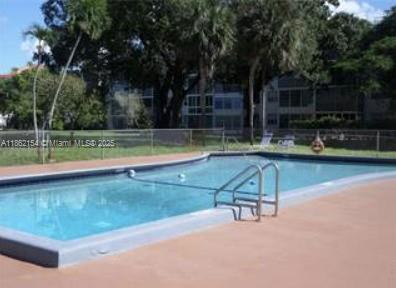 TOPAZ SOUTH CONDO - Residential