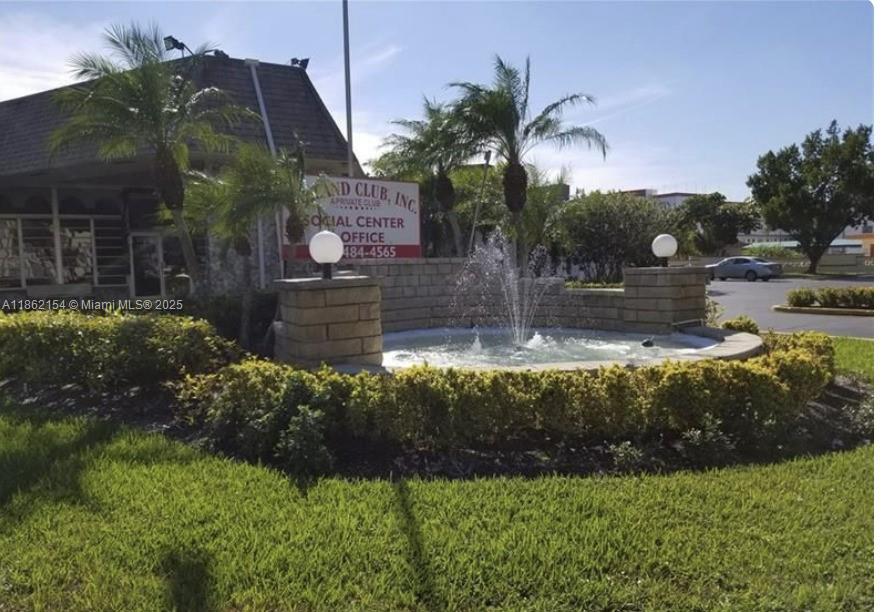 TOPAZ SOUTH CONDO - Residential