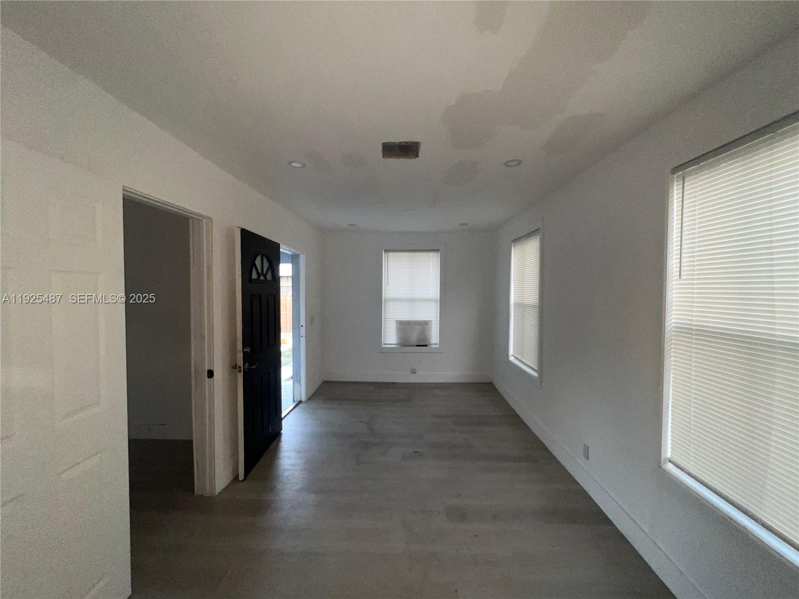 IDLEWILD PARK - Residential Lease