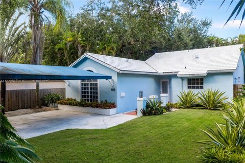 4183 Pamona Ave Miami FL 33133