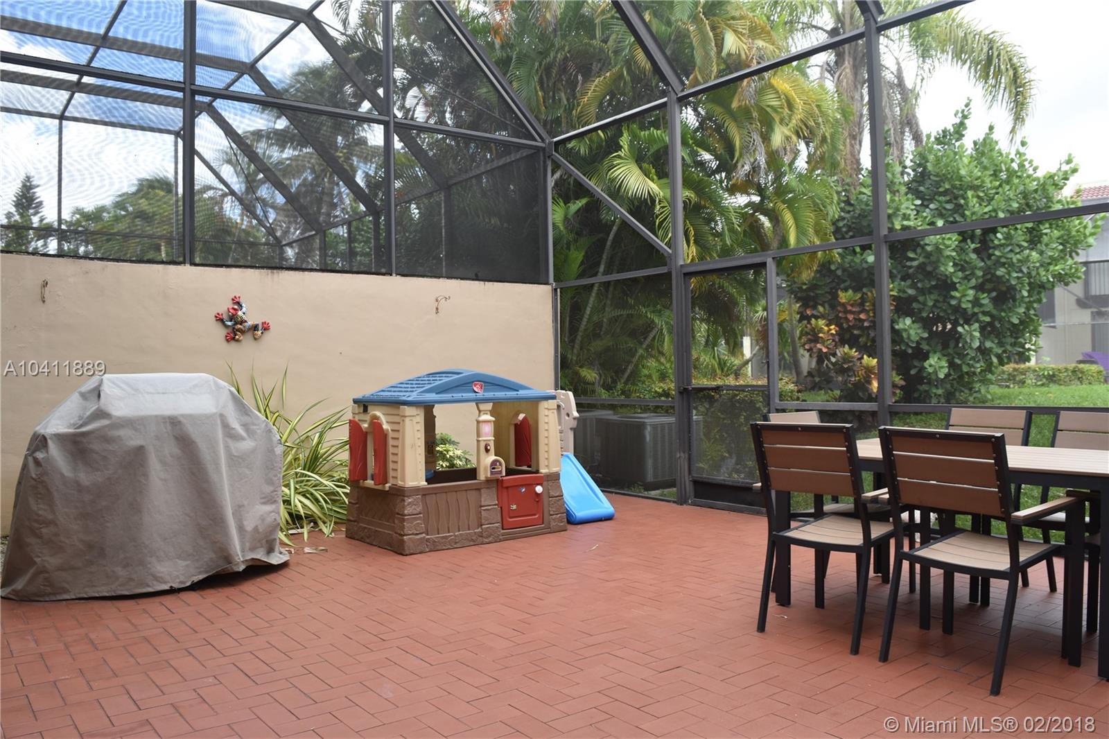 COSTA DEL SOL CONDO E - Residential