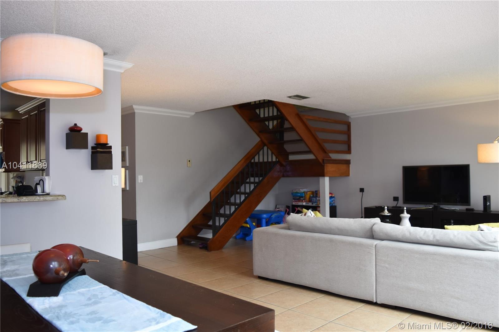 COSTA DEL SOL CONDO E - Residential