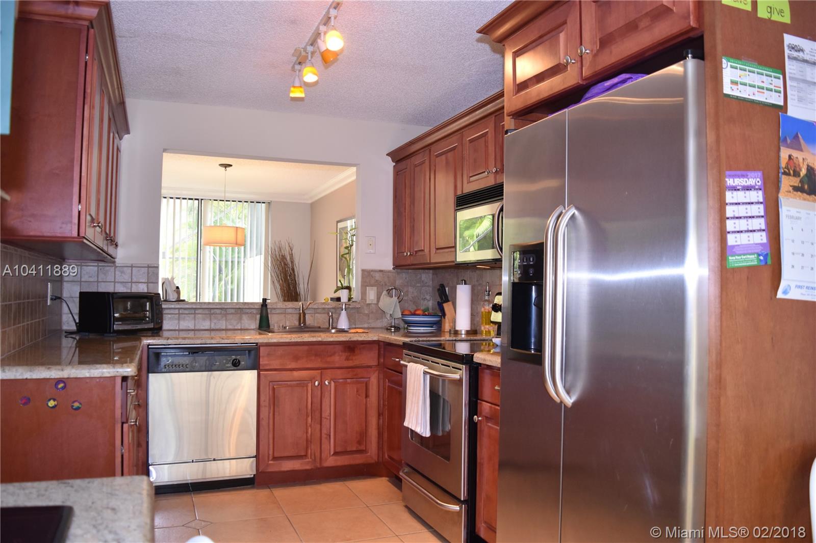 COSTA DEL SOL CONDO E - Residential