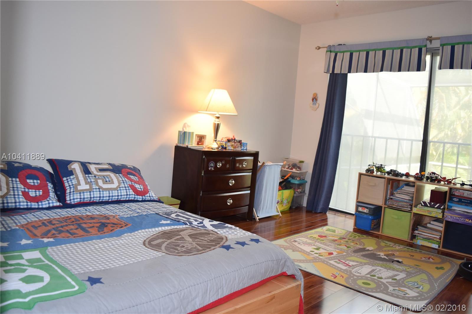 COSTA DEL SOL CONDO E - Residential