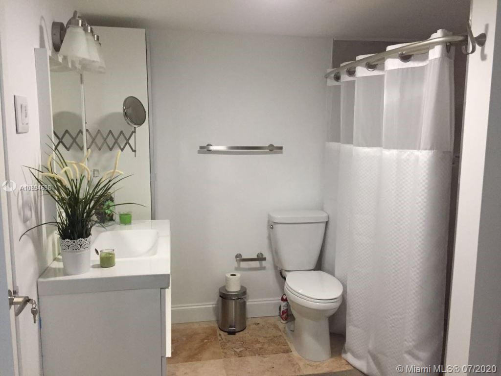 CRICKET CLUBHOUSE CONDO - Residential Lease