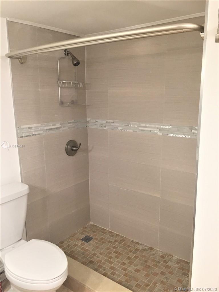 CRICKET CLUBHOUSE CONDO - Residential Lease