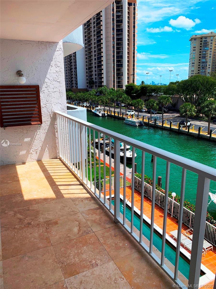 CRICKET CLUBHOUSE CONDO - Residential Lease