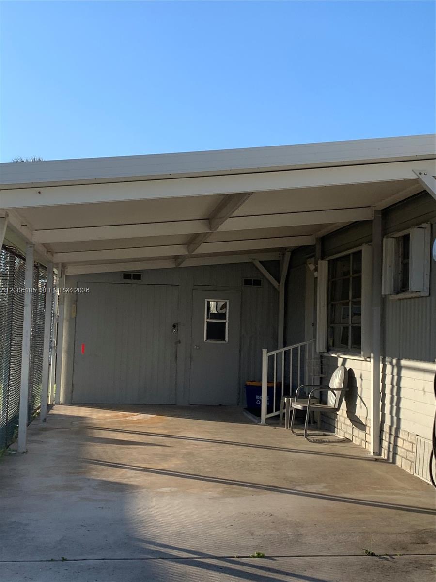 SANDALFOOT COVE SEC 1 - Residential Lease