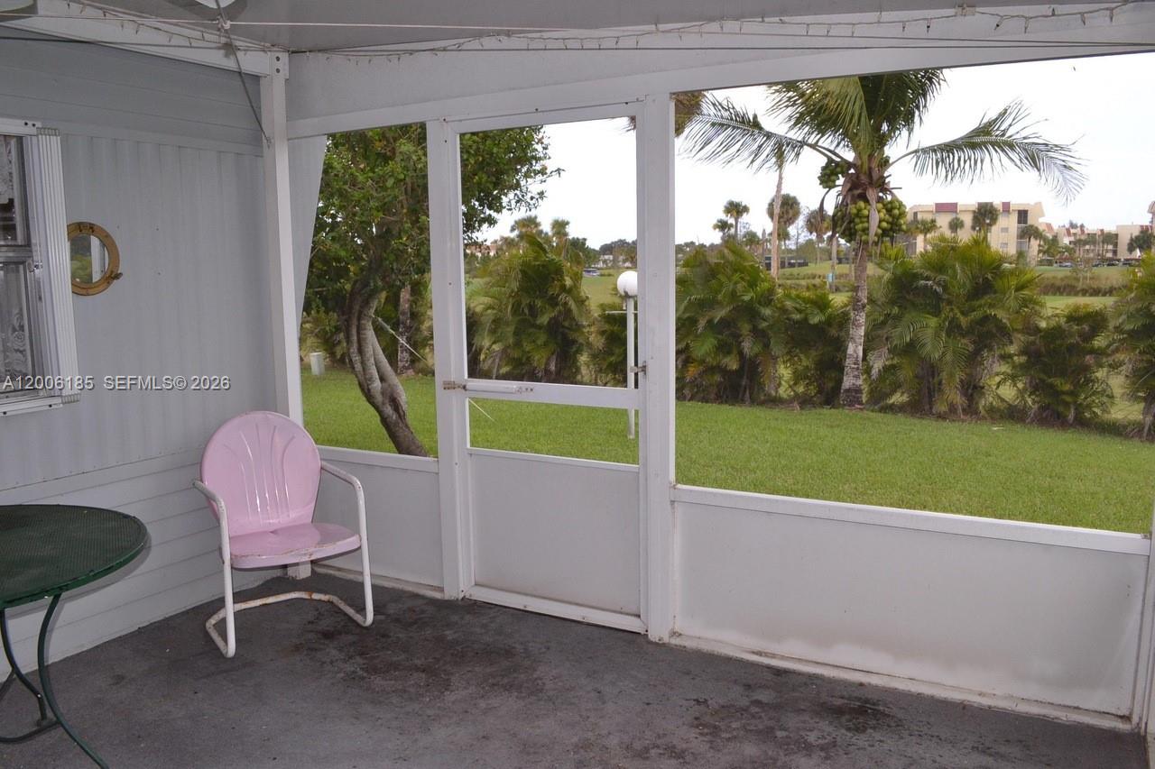SANDALFOOT COVE SEC 1 - Residential Lease
