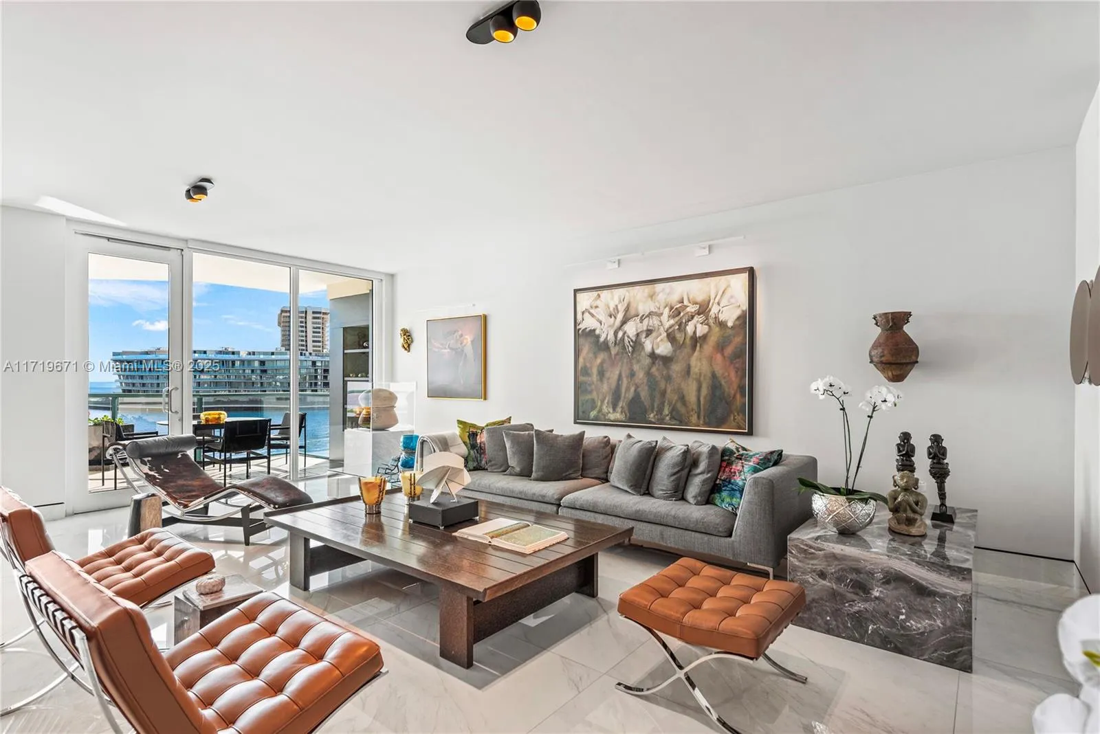 Miami, Florida 33133, United States, 4 Bedrooms Bedrooms, ,4 BathroomsBathrooms,Residential,Active,21080