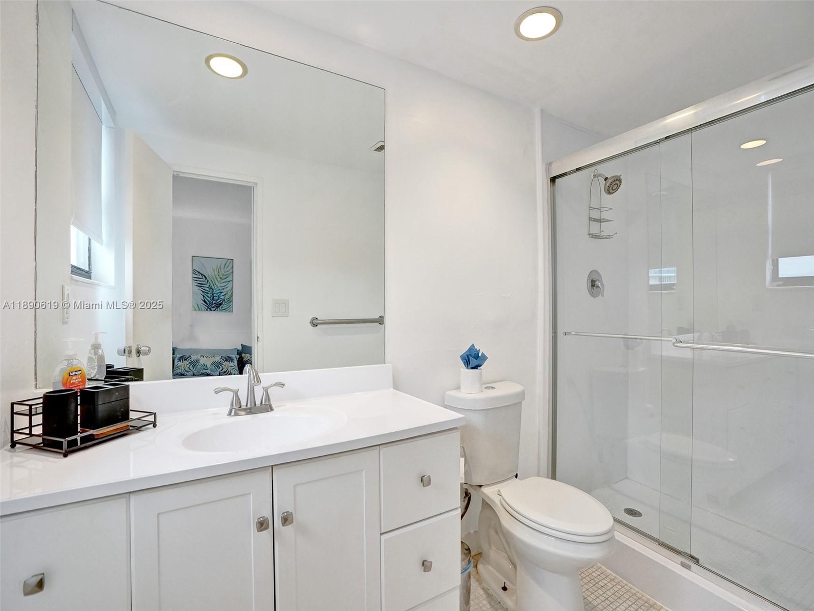 TIDES ON HOLLYWOOD BEACH - Residential
