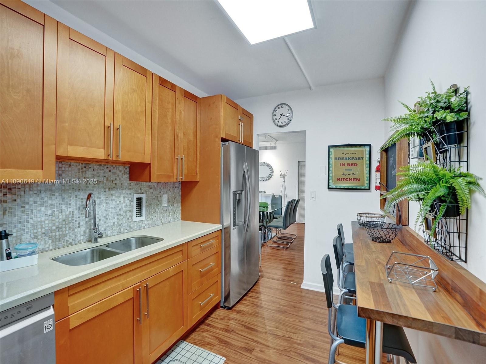 TIDES ON HOLLYWOOD BEACH - Residential