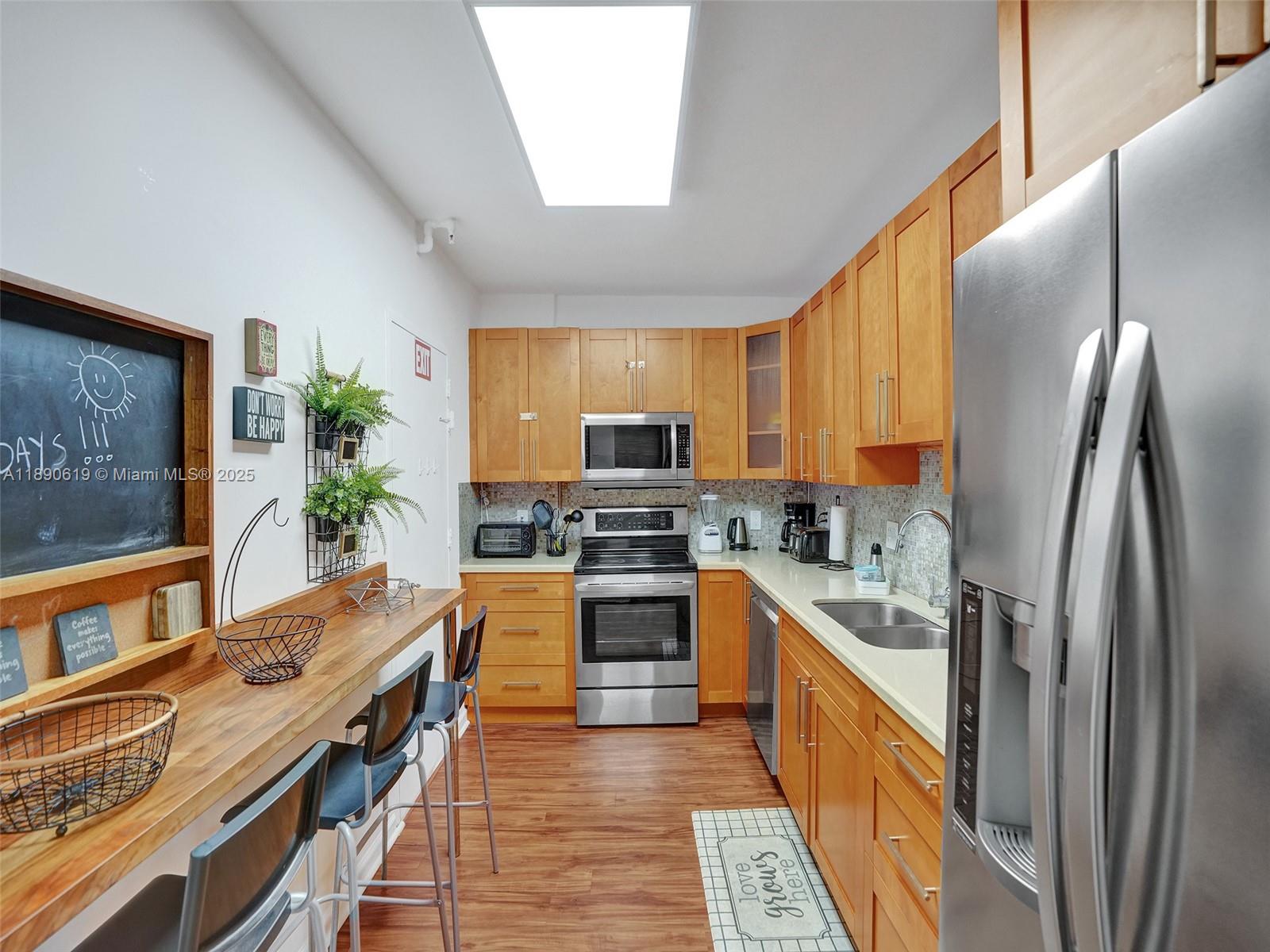 TIDES ON HOLLYWOOD BEACH - Residential