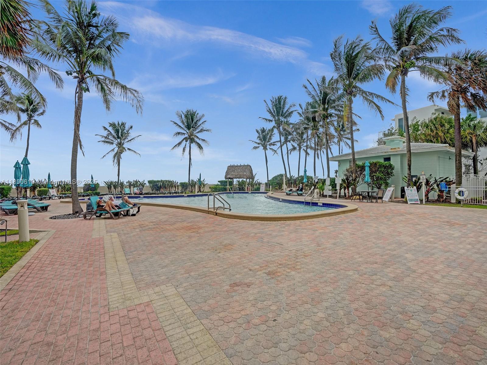 TIDES ON HOLLYWOOD BEACH - Residential