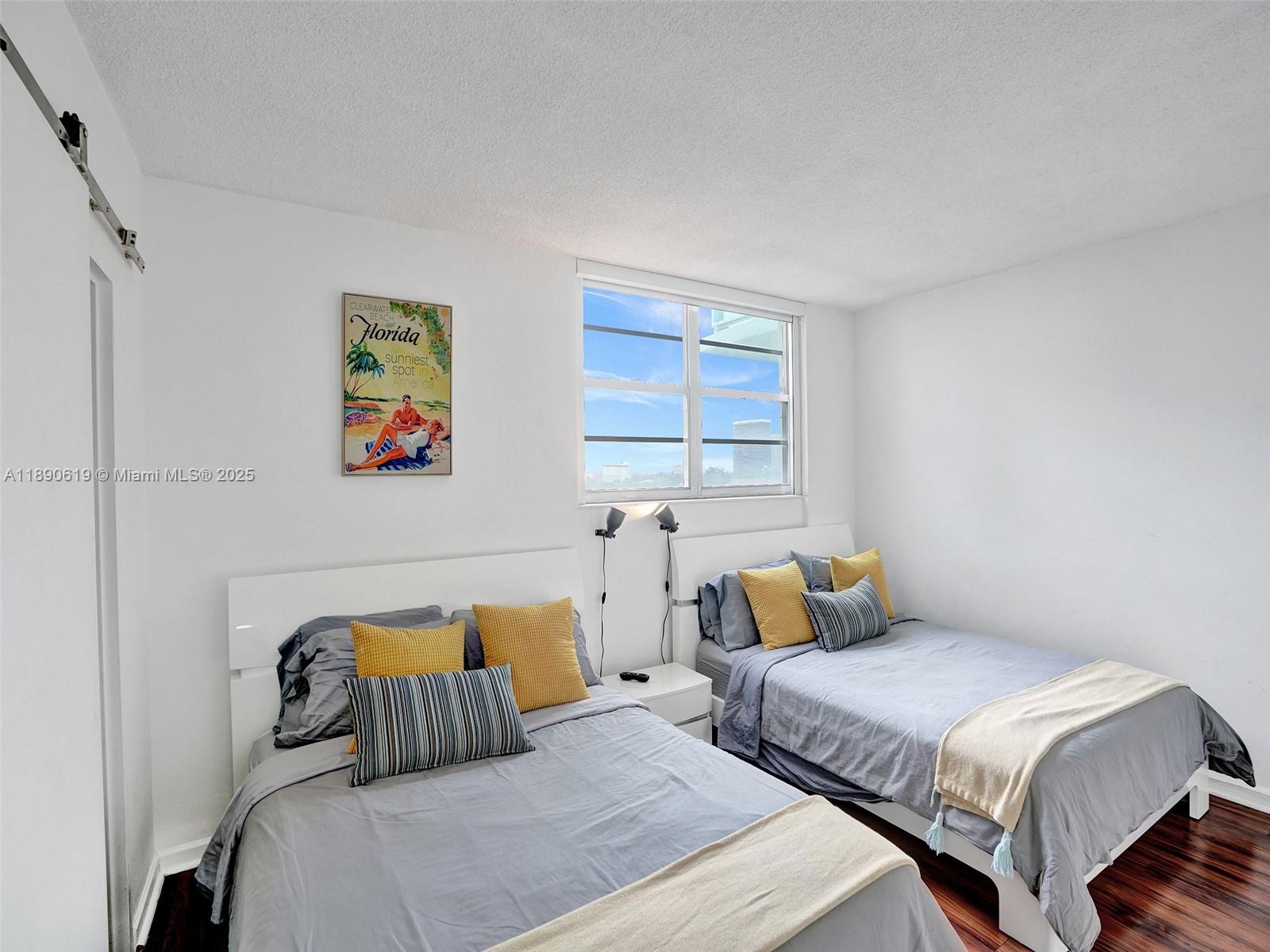 TIDES ON HOLLYWOOD BEACH - Residential