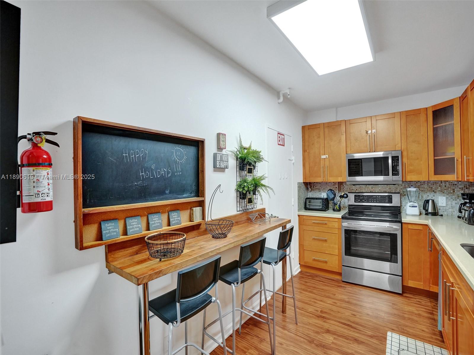 TIDES ON HOLLYWOOD BEACH - Residential