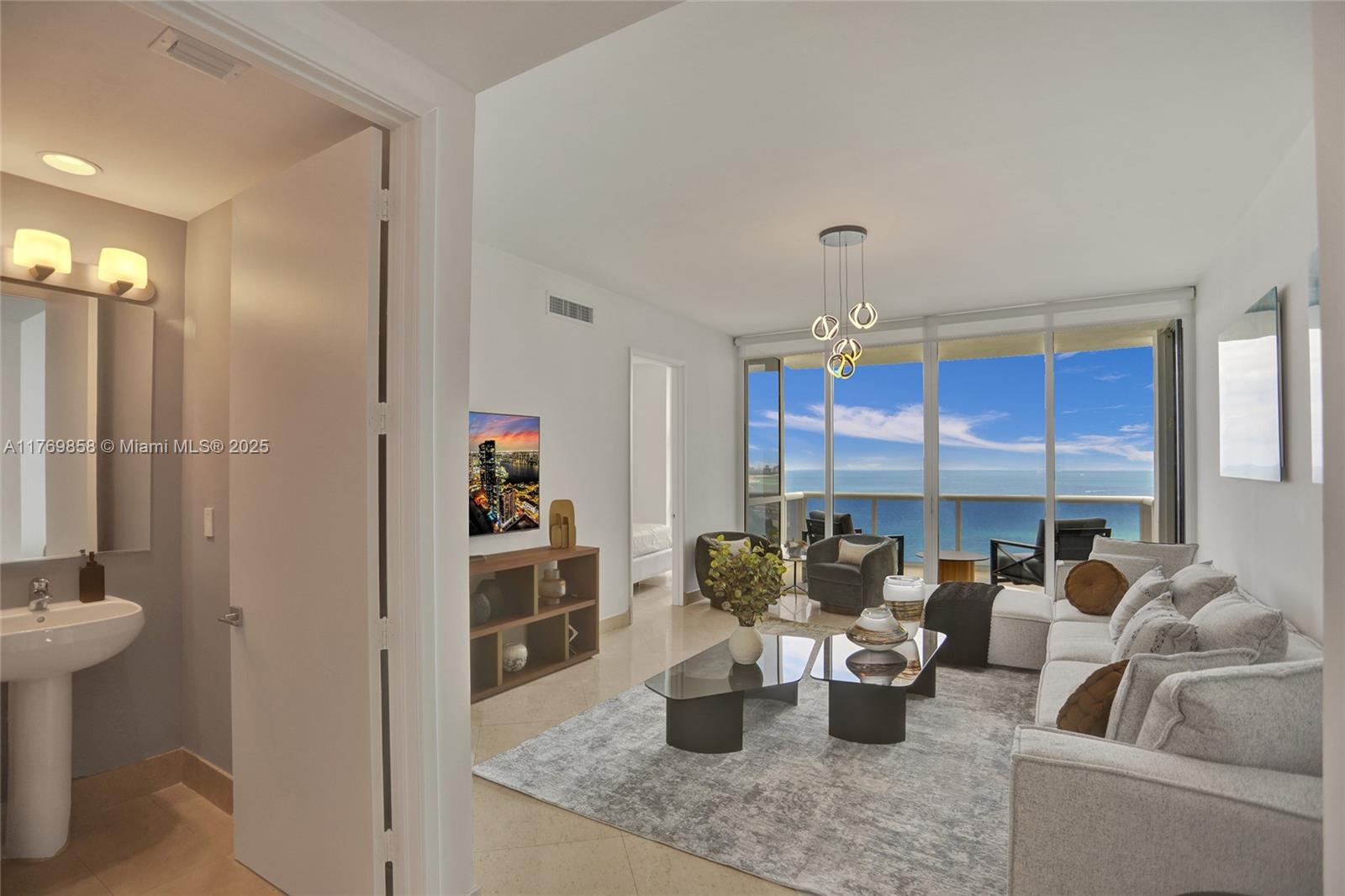 18101 Collins Ave 3504