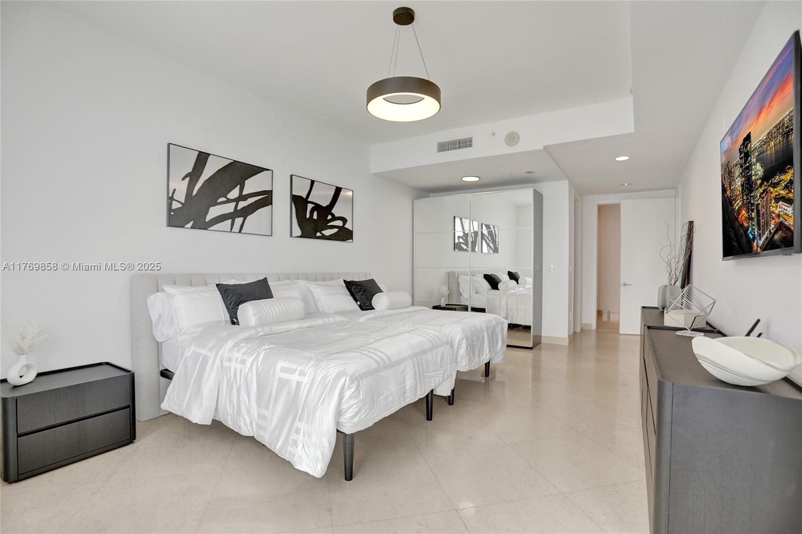 Trump Palace Condo - Residential