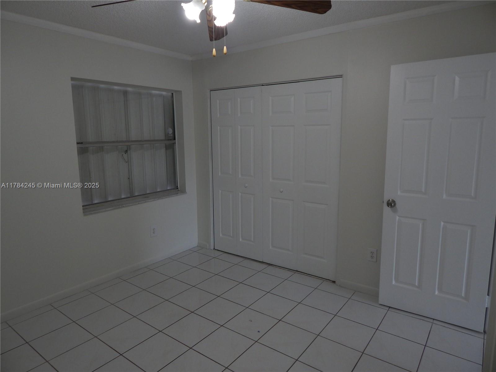 OASIS EN MANGO HILL CONDO - Residential Lease