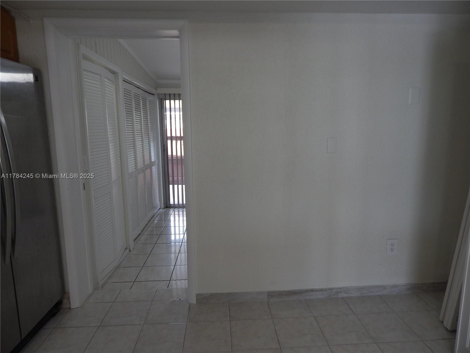 OASIS EN MANGO HILL CONDO - Residential Lease