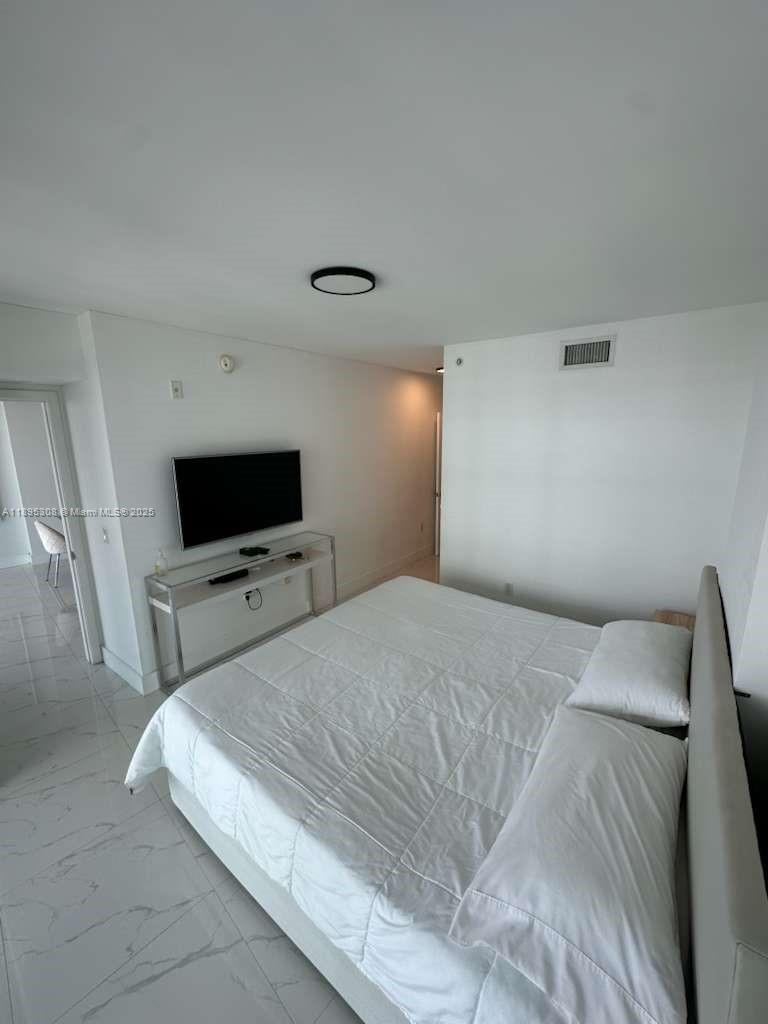 AMD PL OF 2ND OCEAN FRONT - Residential Lease