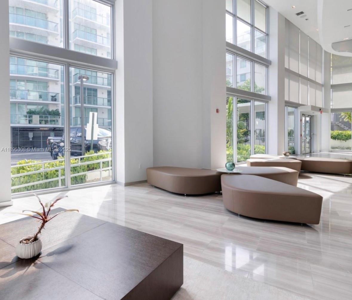 AMD PL OF 2ND OCEAN FRONT - Residential Lease