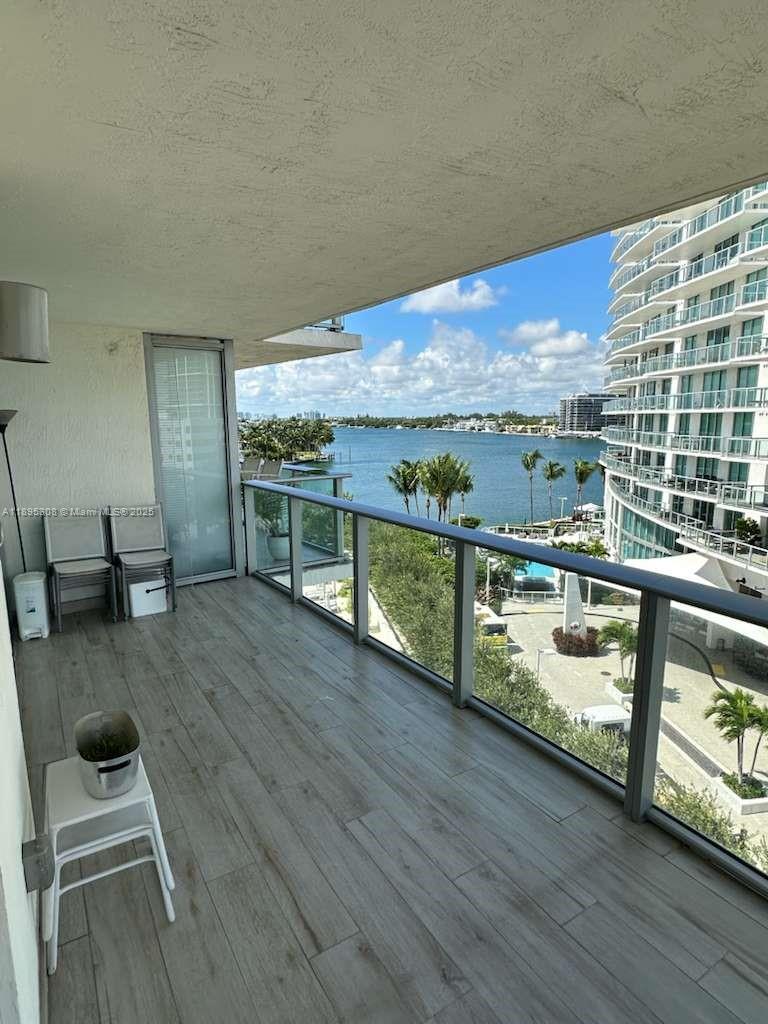 AMD PL OF 2ND OCEAN FRONT - Residential Lease