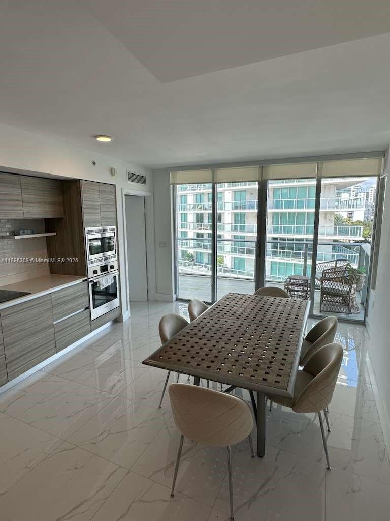 AMD PL OF 2ND OCEAN FRONT - Residential Lease