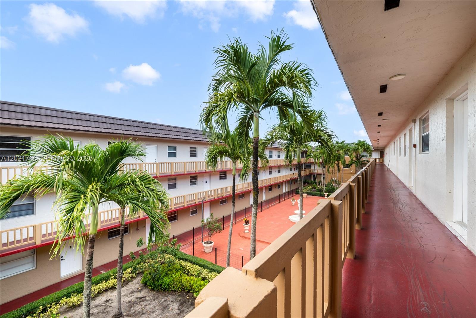 ROYAL PALM GARDENS CONDO - Residential
