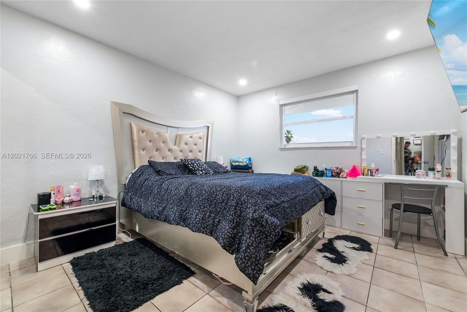 ROYAL PALM GARDENS CONDO - Residential