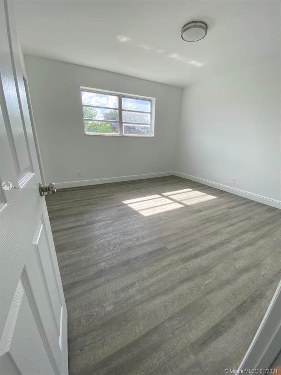 GEORGETOWN 1 CONDO - Residential Lease