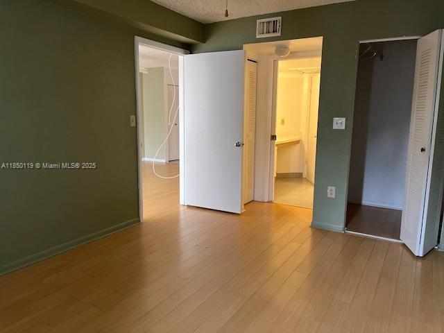 LAKEVIEW CLUB CONDO - Residential Lease