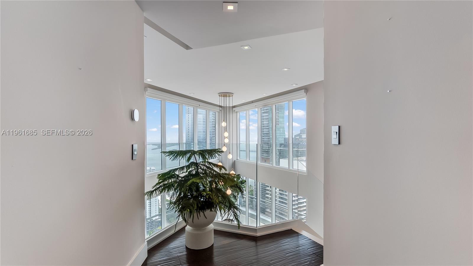 INFINITY AT BRICKELL COND - Residential