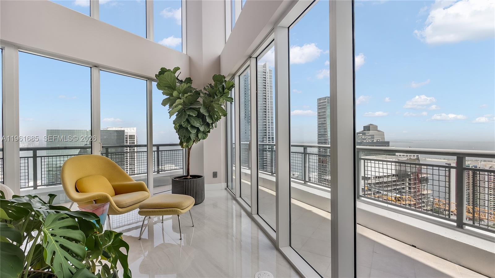 INFINITY AT BRICKELL COND - Residential