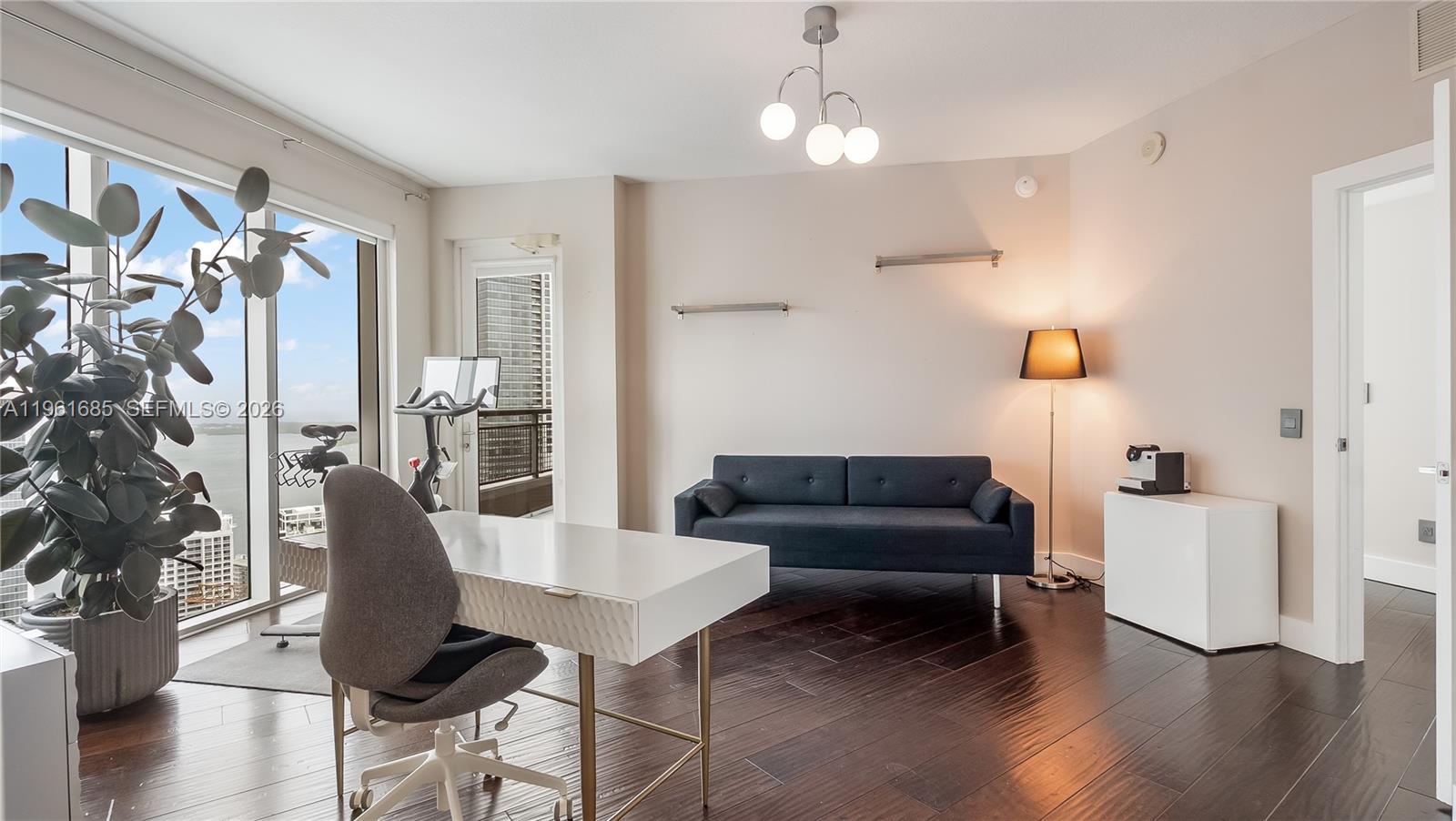 INFINITY AT BRICKELL COND - Residential