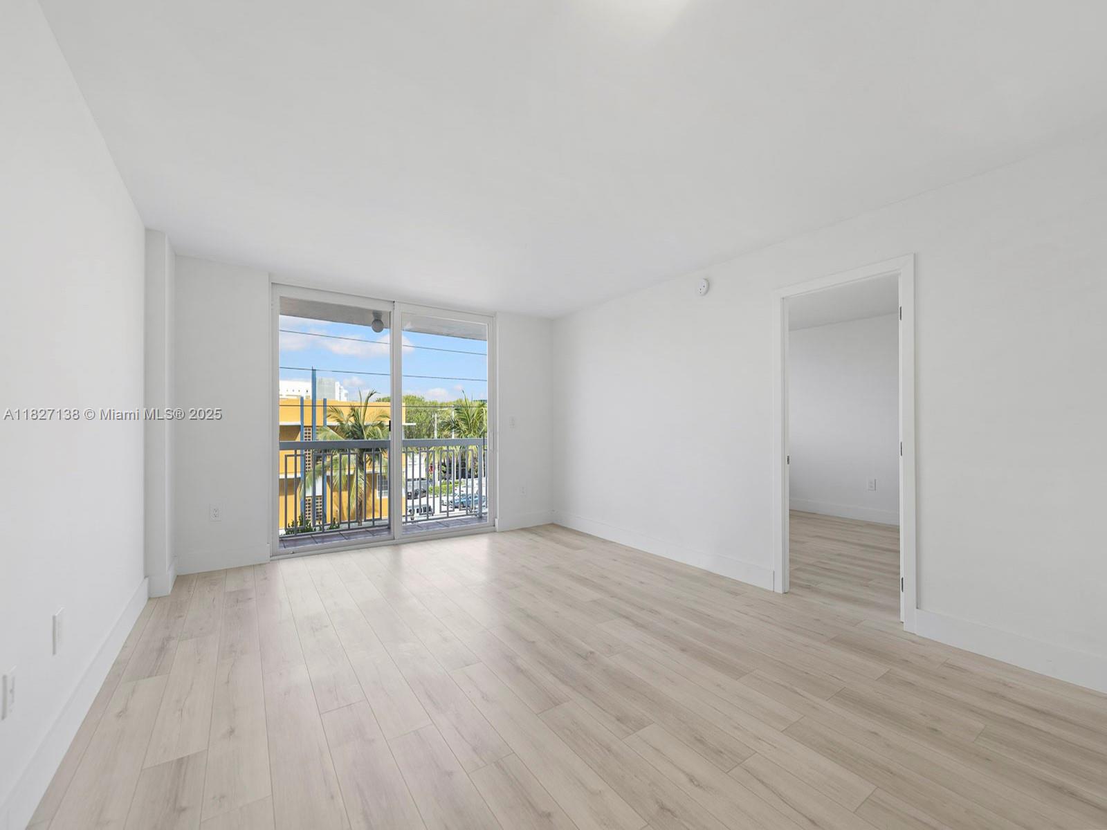 401 Ocean Dr 403