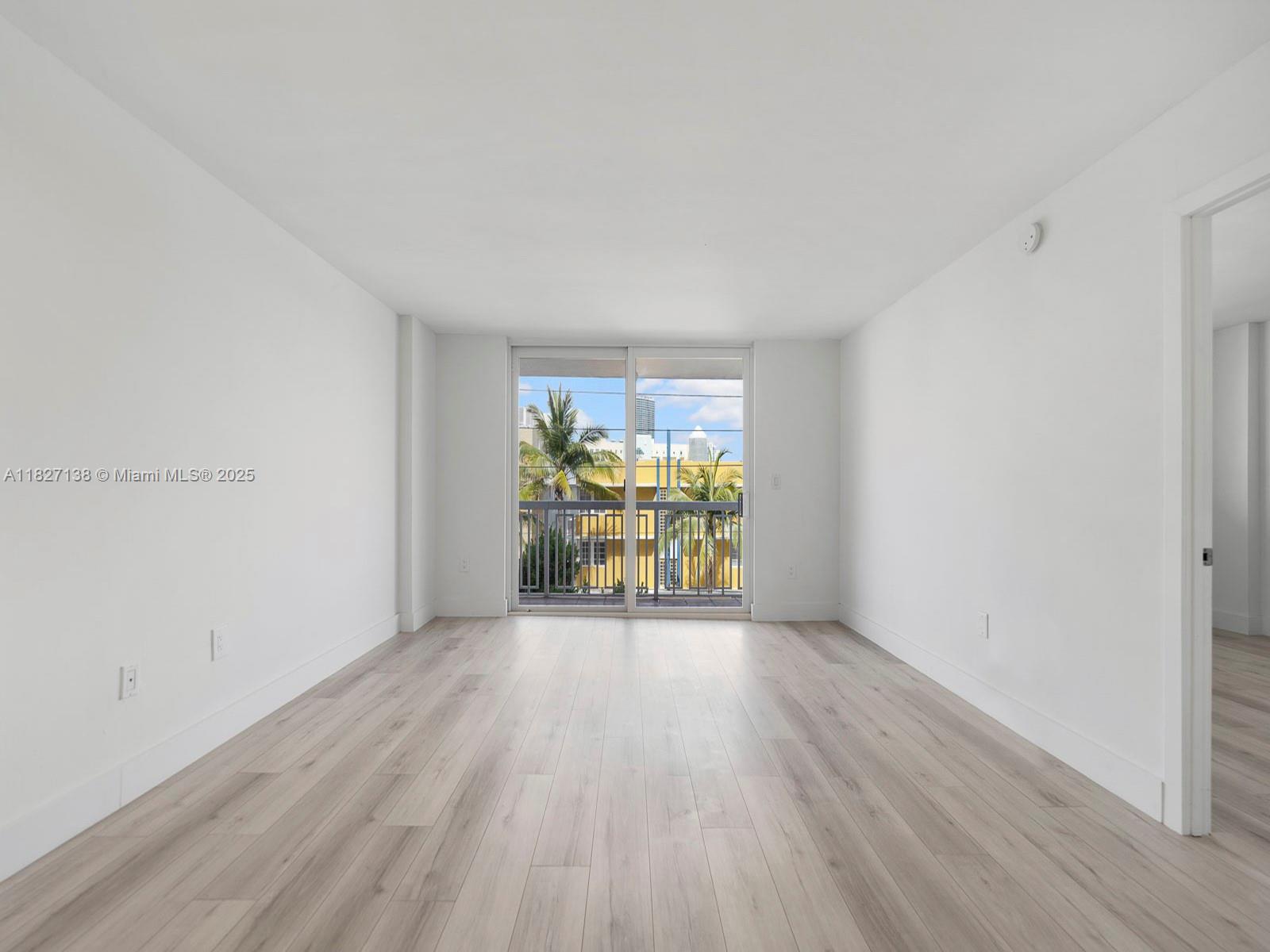 401 Ocean Dr 403