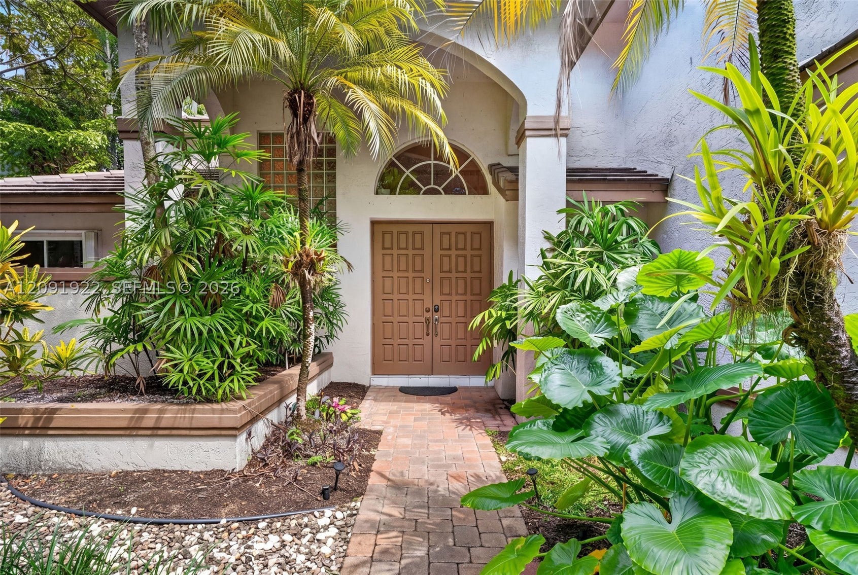 3315 Ottawa Ln