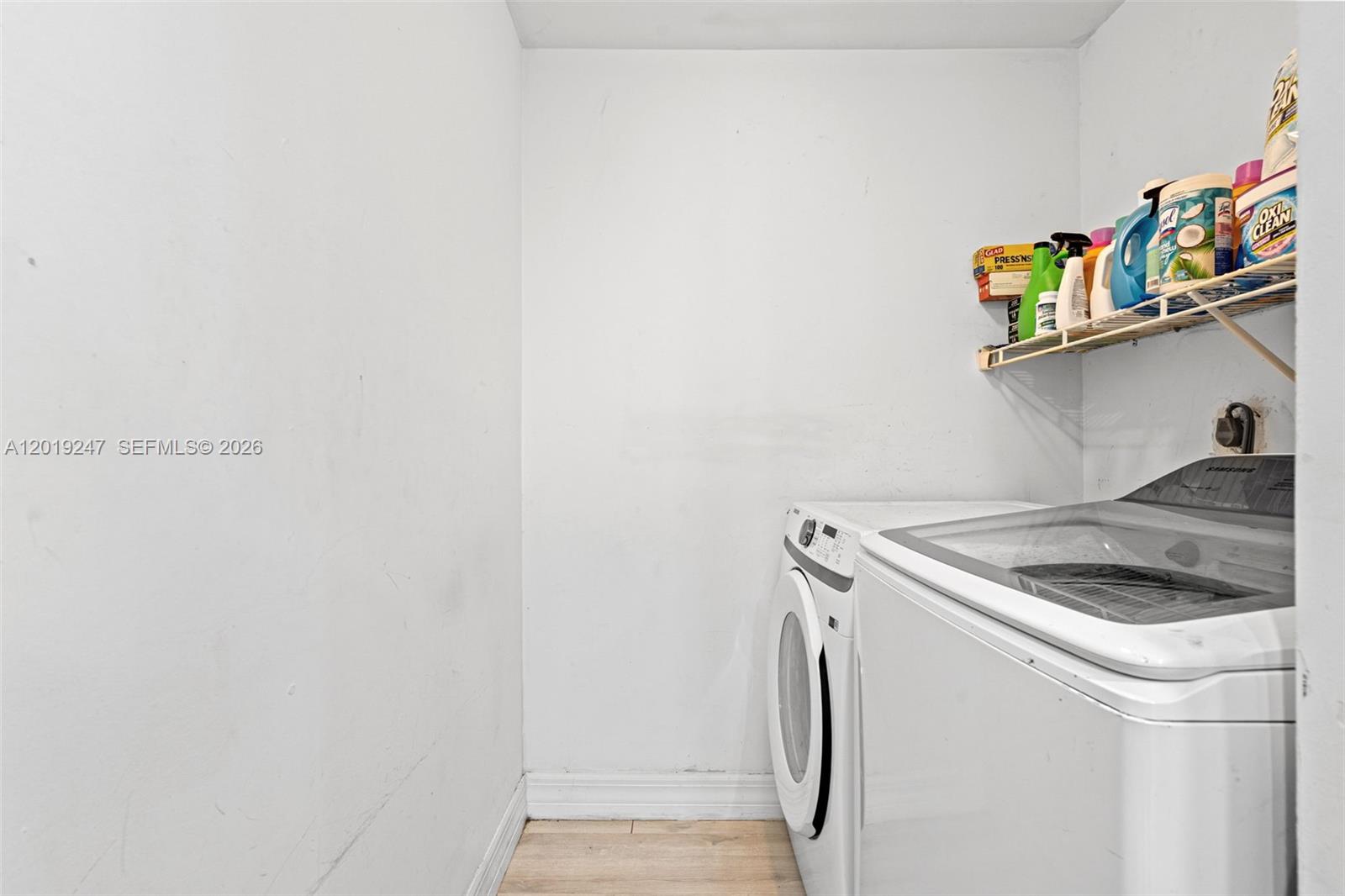 VISTA TOWNHOUSE SEC C - Residential