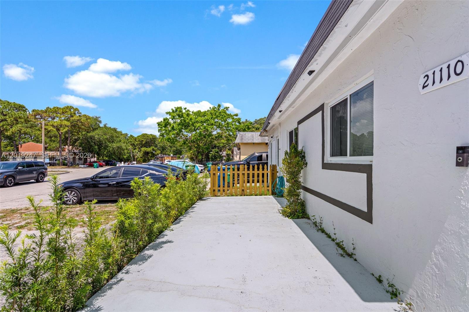 21110 NW 39th Ave