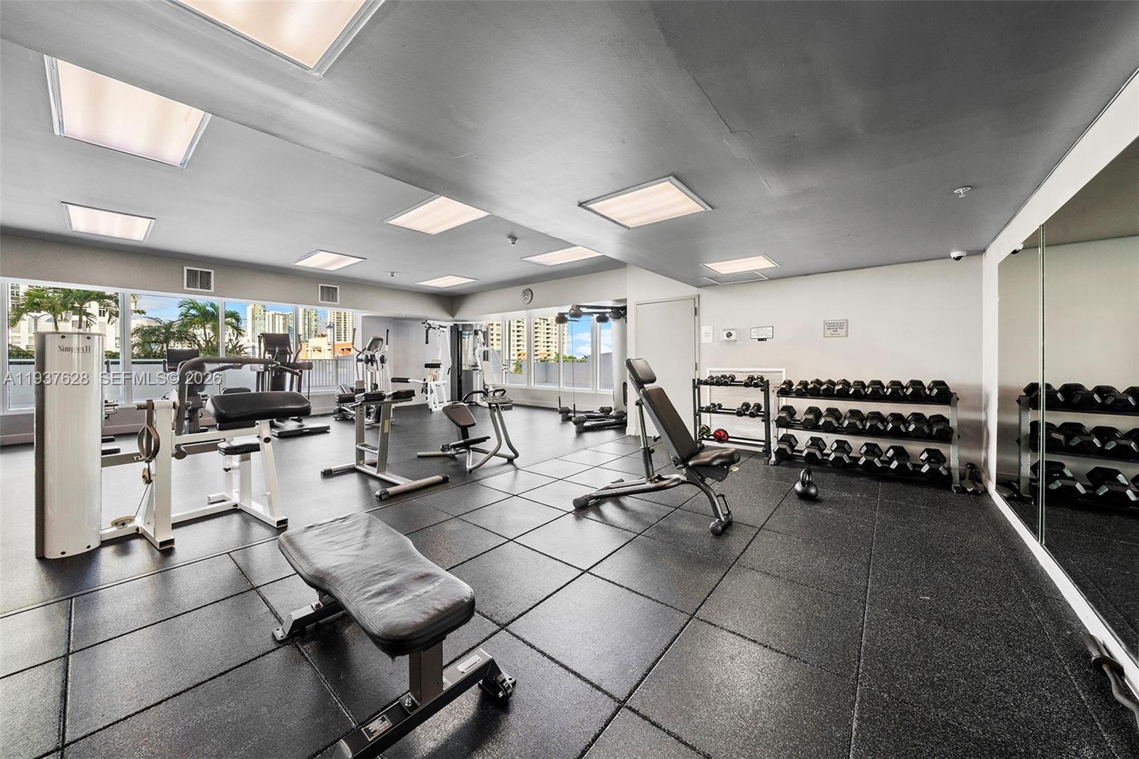 1800 BISCAYNE PLAZA CONDO - Residential Lease
