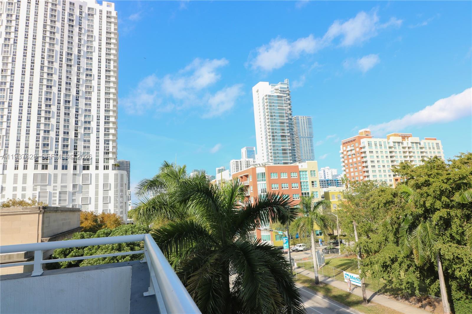 1800 BISCAYNE PLAZA CONDO - Residential Lease